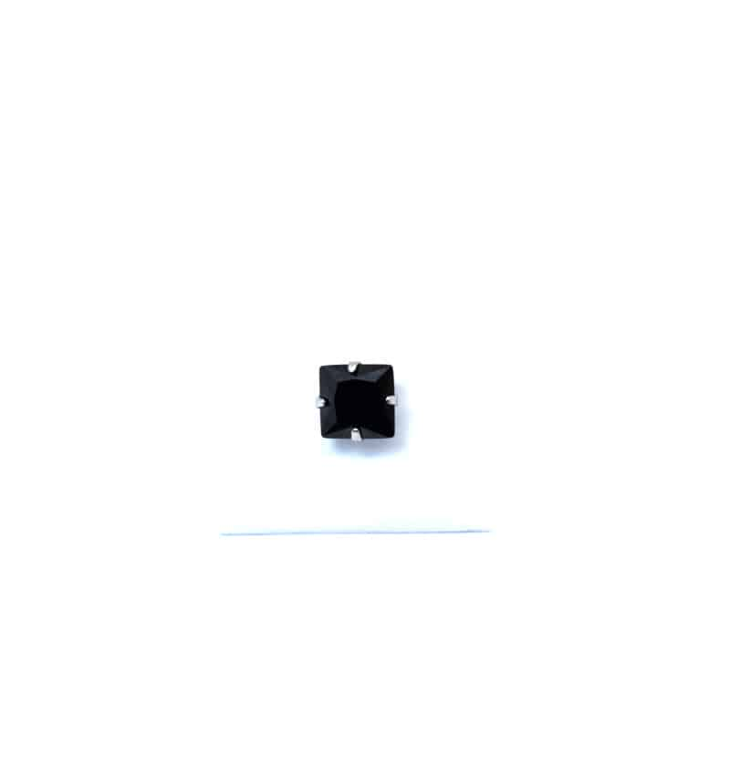 Σκουλαρίκια με μαύρη πέτρα από ζιργκόν (6mm) ERG 07