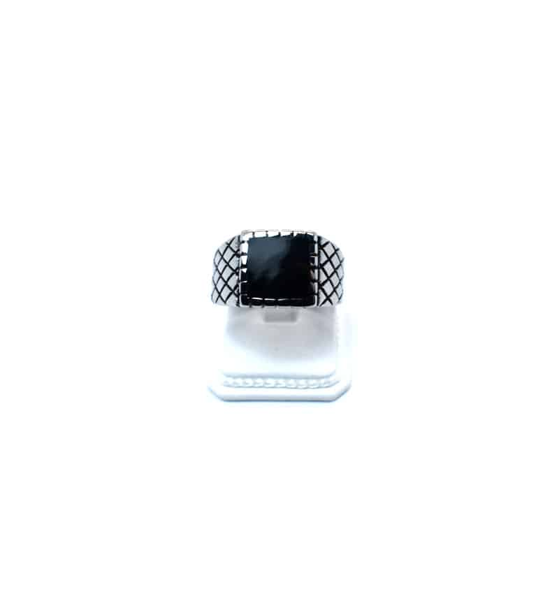 Ανδρικό δαχτυλίδι με μαύρο όνυχα SR504