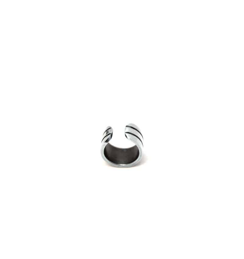 Σκουλαρίκι τύπου ''ear cuff'' (7mmX11mm) από ασήμι (925'') E00016M